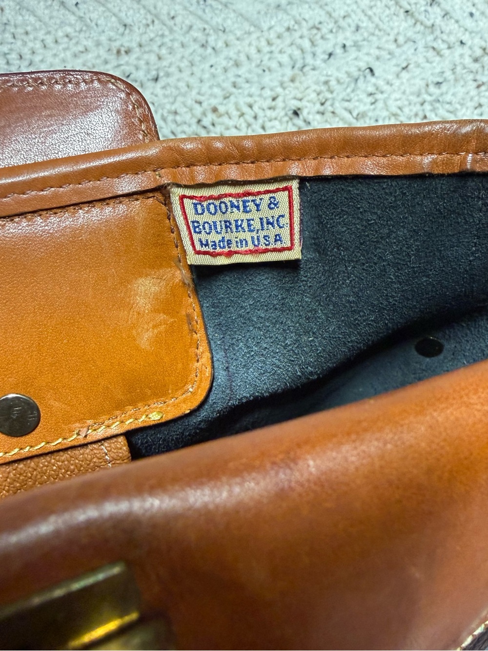 Vintage Dooney and Bourke Black Doctors Satchel - Picture 12 of 13
